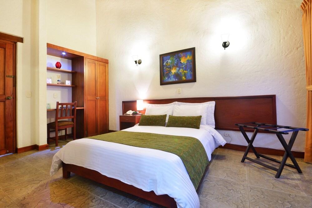 La Campana Hotel Boutique Medellin Ngoại thất bức ảnh