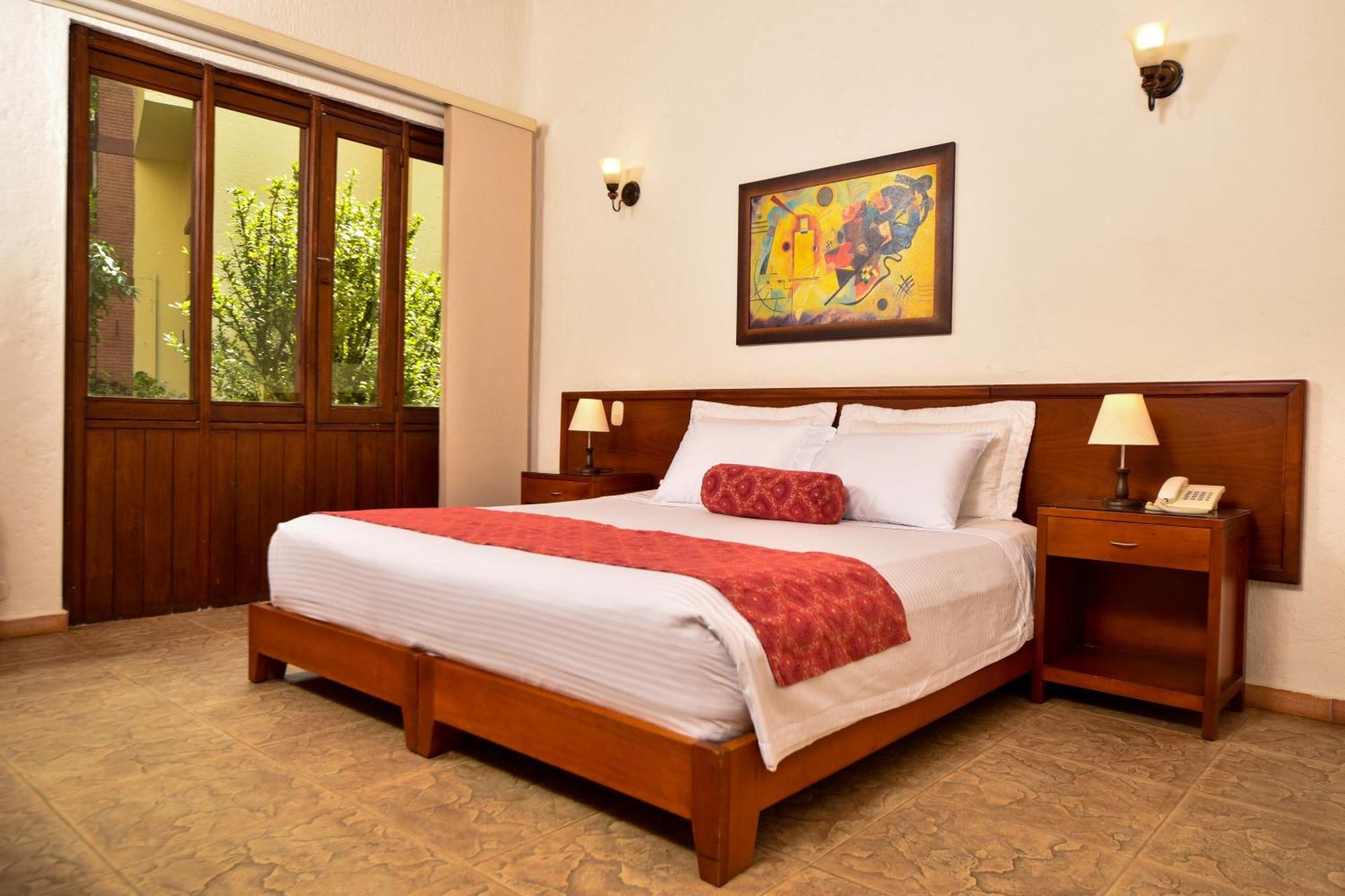 La Campana Hotel Boutique Medellin Ngoại thất bức ảnh